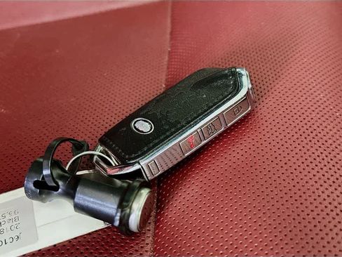 Used 2018 Kia Stinger GT1 image 22