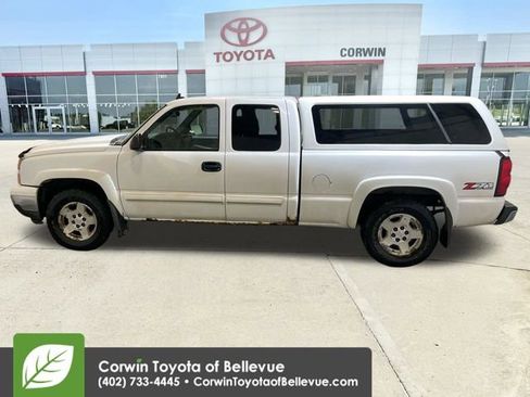 Used 2007 Chevrolet Silverado 1500 LT w/ Onstar Plus Package image 5