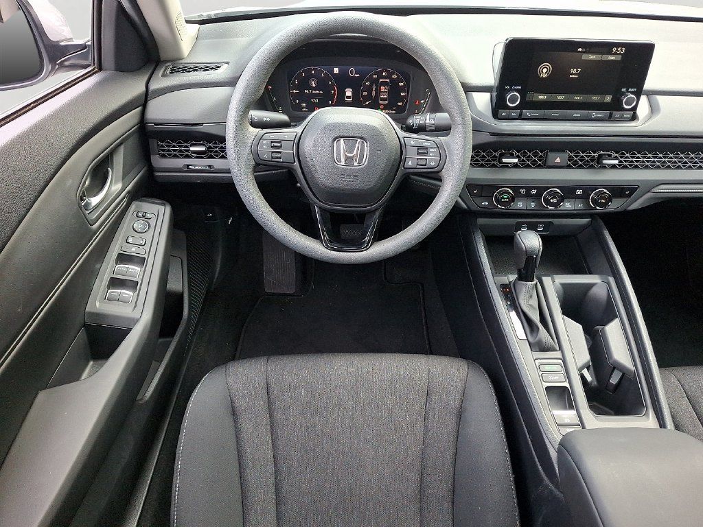Used 2024 Honda Accord EX image 12