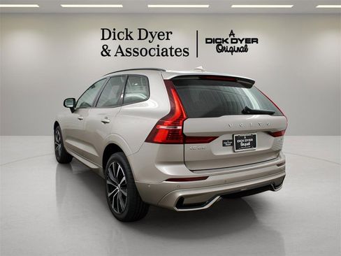 New 2025 Volvo XC60 B5 Plus w/ Protection Package Premier image 5