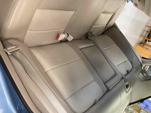 Used 2005 Ford Taurus SEL image 22