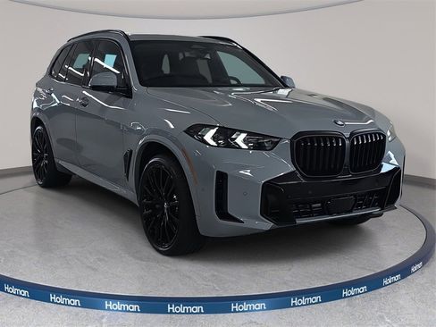 Used 2026 BMW X5 sDrive40i w/ M Sport Package RWD image 3