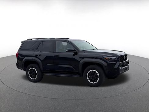 Used 2025 Toyota 4Runner TRD Off Road image 2