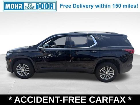 Used 2022 Chevrolet Traverse LT FWD image 2