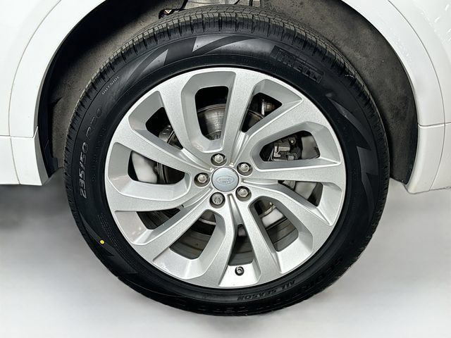 Used 2020 Land Rover Discovery Sport S R-Dynamic AWD/4WD image 30