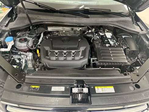 Used 2024 Volkswagen Tiguan Wolfsburg Edition AWD/4WD image 34