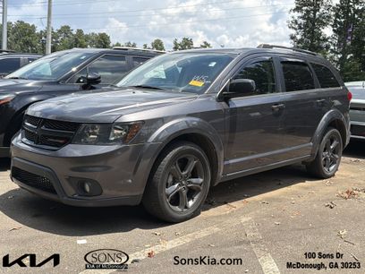 Used 2019 Dodge Journey SE w/ Connectivity Group