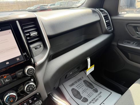 New 2026 RAM 1500 Express image 9