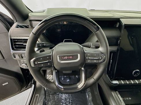 Used 2026 GMC Yukon XL AT4 w/ AT4 Premium Plus Package AWD/4WD image 12