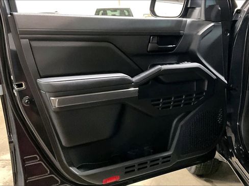 New 2026 Toyota Tacoma SR5 image 10