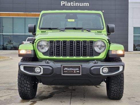 New 2026 Jeep Gladiator Sport image 6