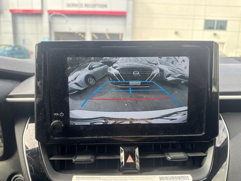 Used 2024 Toyota Corolla SE FWD image 13