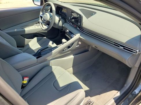 New 2026 Hyundai Elantra Sport FWD image 20