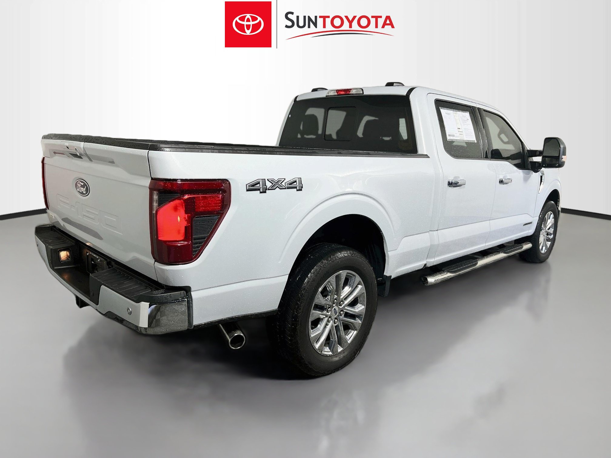 Used 2025 Ford F150 XLT w/ Equipment Group 302A MID AWD/4WD image 4