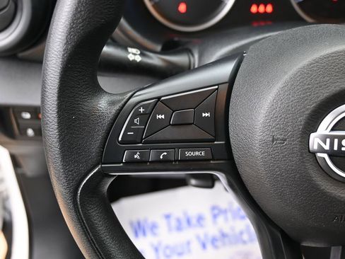 Used 2024 Nissan Kicks S image 39