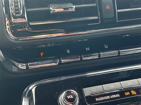 Used 2021 Lincoln Navigator Reserve w/ Luxury Package image 40