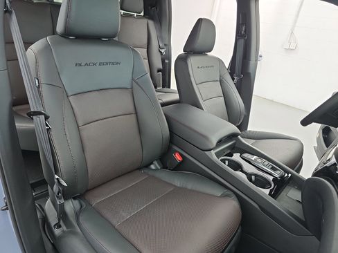 New 2026 Honda Ridgeline Black Edition image 10