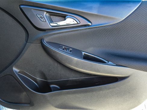 Used 2023 Chevrolet Malibu LT w/ Driver Confidence Package image 35