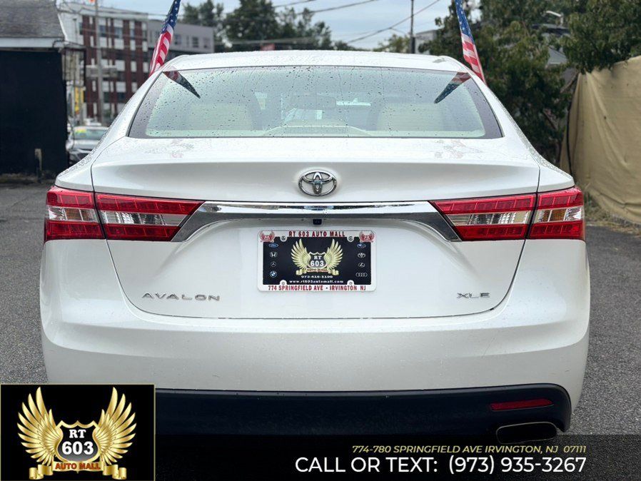 Used 2014 Toyota Avalon XLE Premium FWD image 5