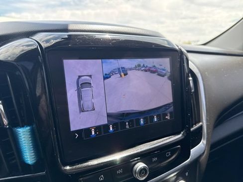 Used 2020 Chevrolet Traverse Premier w/ Redline Edition AWD/4WD image 19