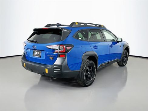 Used 2025 Subaru Outback Wilderness AWD/4WD image 7