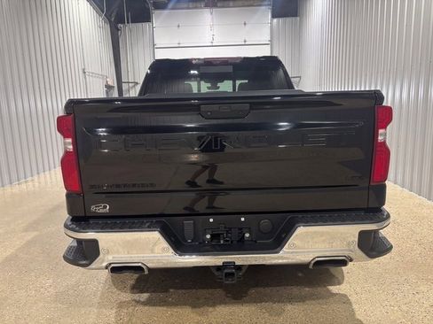 Used 2021 Chevrolet Silverado 1500 LTZ w/ LTZ Premium Package image 7