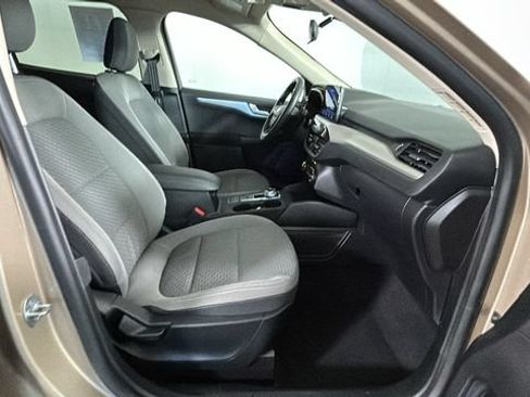 Used 2020 Ford Escape SE AWD/4WD image 30