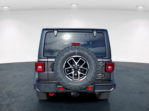 New 2026 Jeep Wrangler Rubicon w/ Technology Group image 8