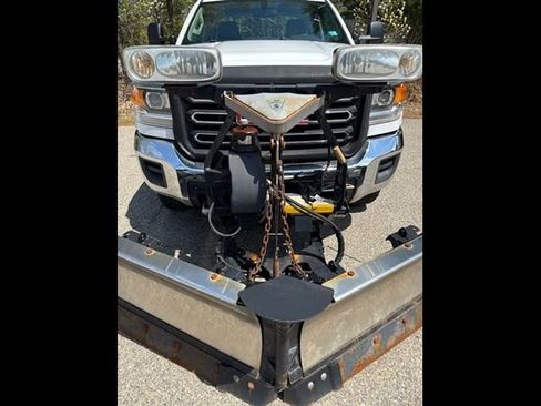 Used 2019 GMC Sierra 2500 4x4 Double Cab w/ Snow Plow Prep Package image 15