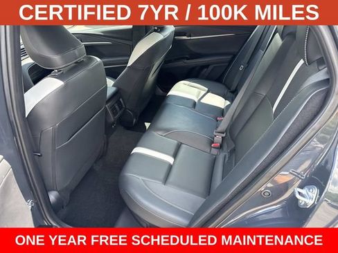 Used 2025 Toyota Camry SE FWD image 13