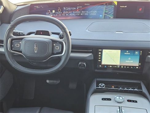 New 2025 Lincoln Navigator Reserve w/ Jet Appearance Package image 24