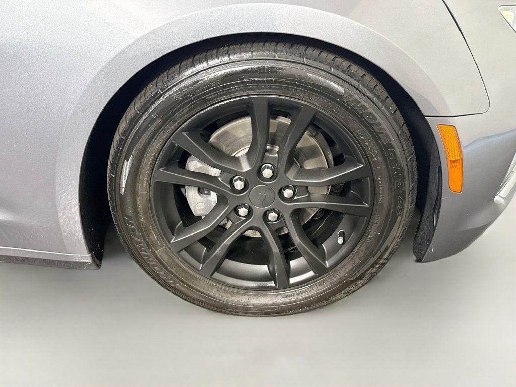 Used 2022 Chevrolet Camaro LS RWD image 29