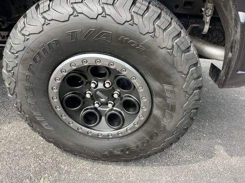 Used 2025 Ford F150 Raptor AWD/4WD image 14