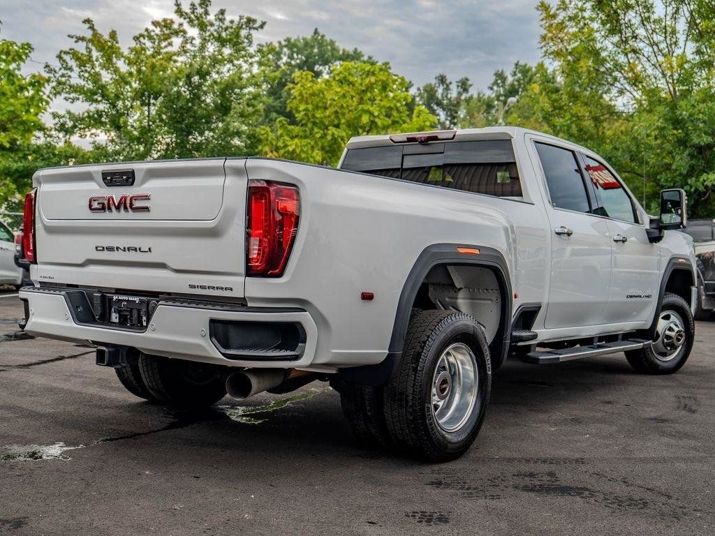 Used 2021 GMC Sierra 3500 Denali w/ Denali Ultimate Package AWD/4WD image 8