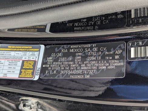 Used 2024 Kia Forte GT-Line w/ GT-Line Premium Package FWD image 37