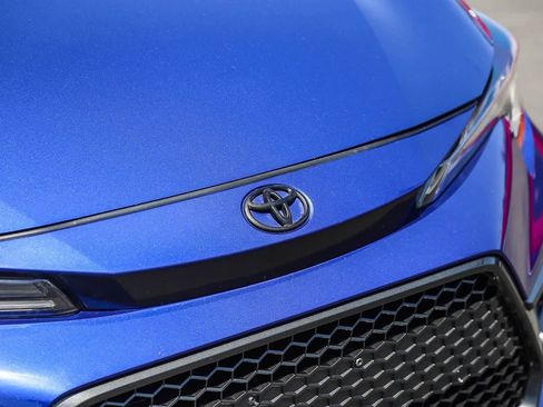 Used 2020 Toyota Corolla SE FWD image 5