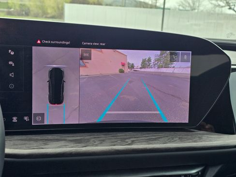 Certified 2025 Audi Q5 Premium w/ Convenience Package image 70