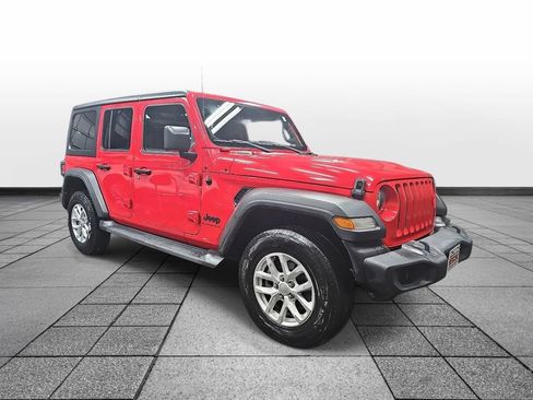 Used 2023 Jeep Wrangler Unlimited Sport AWD/4WD image 3