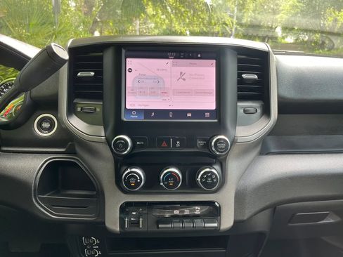 Used 2024 RAM 3500 Tradesman w/ Chrome Appearance Group image 10