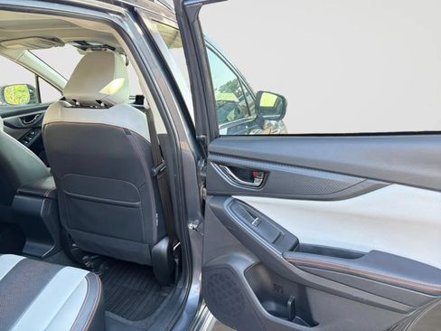 Used 2021 Subaru Crosstrek 2.5i Limited w/ Moonroof Package 1 AWD/4WD image 17