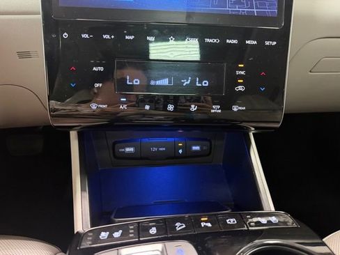 Used 2024 Hyundai Tucson Limited FWD image 20