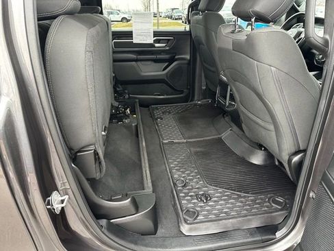 Used 2019 RAM 1500 Big Horn image 12