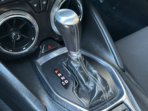 Certified 2023 Chevrolet Camaro LT image 27