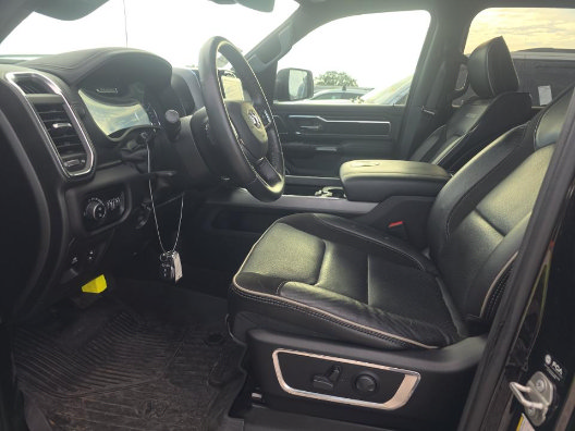 Used 2024 RAM 1500 Laramie RWD image 5