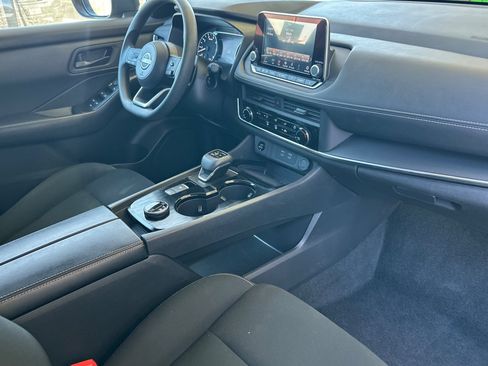Certified 2024 Nissan Rogue S AWD/4WD image 16