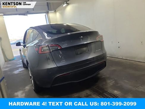 Used 2023 Tesla Model Y Long Range AWD/4WD image 2