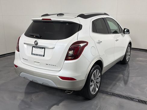 Used 2018 Buick Encore Preferred FWD image 5