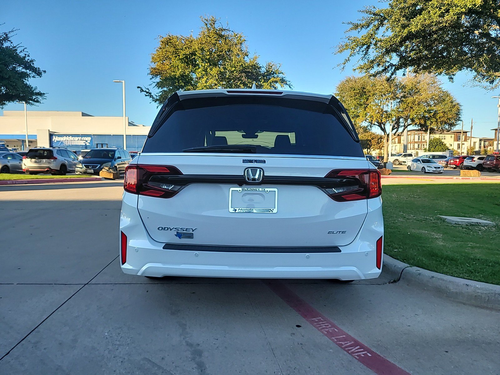 New 2026 Honda Odyssey Elite image 8
