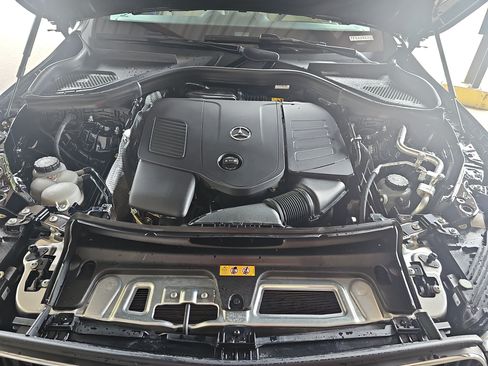 Used 2026 Mercedes-Benz GLC 300 image 14