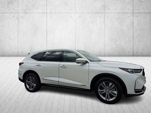 New 2026 Acura MDX FWD image 3